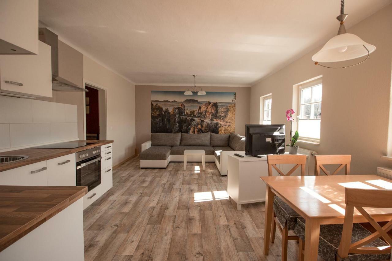 דירות קורורט גוריש Ferienhof Cunnersdorf מראה חיצוני תמונה